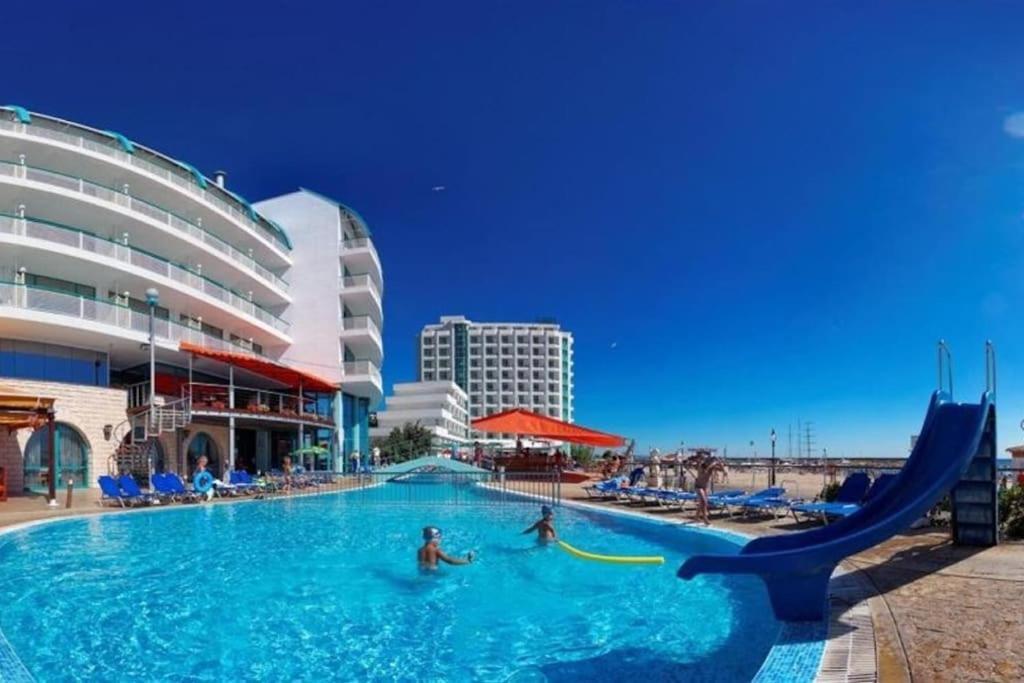 גולדן סנדס Berlin Golden Beach Romance מראה חיצוני תמונה